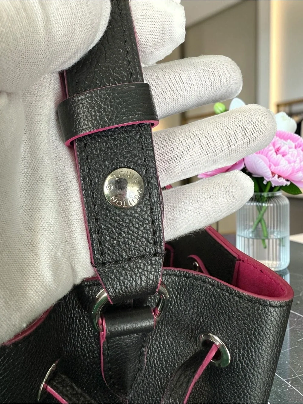 Louis Vuitton Lockme Bucket Bag